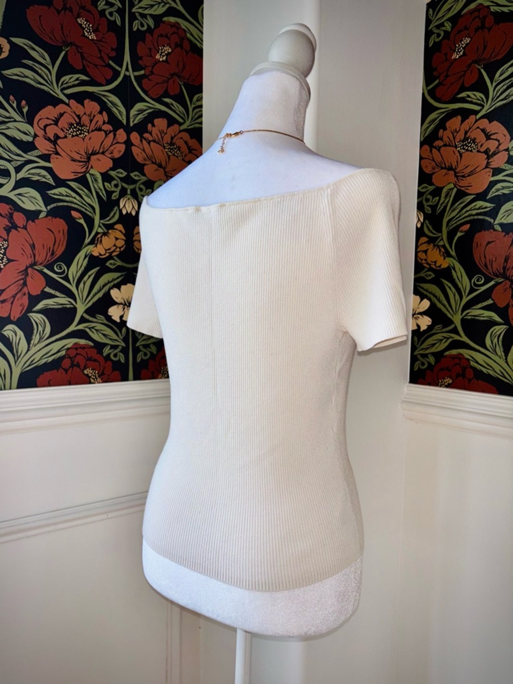 Ribbed V-Notch Bardot Top Quiet Luxury Old Money Balletcore - Picture 7 of 7